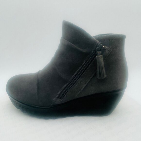 Skechers Gray Side Zip Suede Women's Ankle Boots - Size 9 - Picture 12 of 16